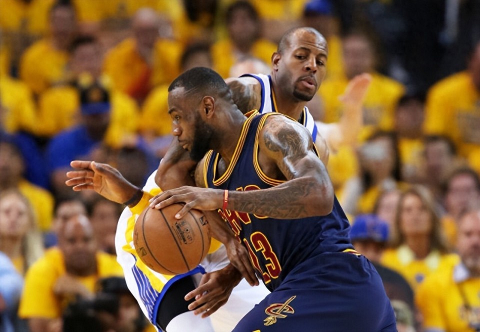 相提并论 相提并论