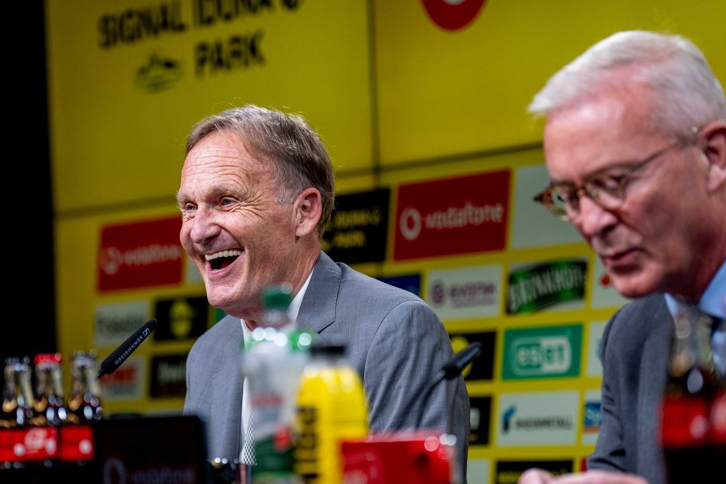 东大会上再, 亿欧元 东大会上再, 亿欧元