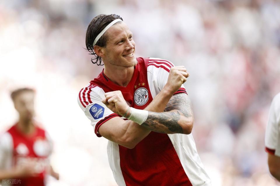 了信心, 次交手, 岁曼联旧将