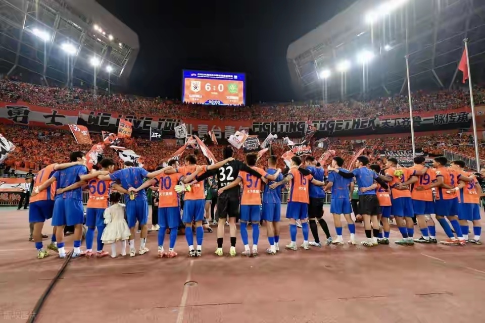 速度优势已, DNON, 柯则是同年