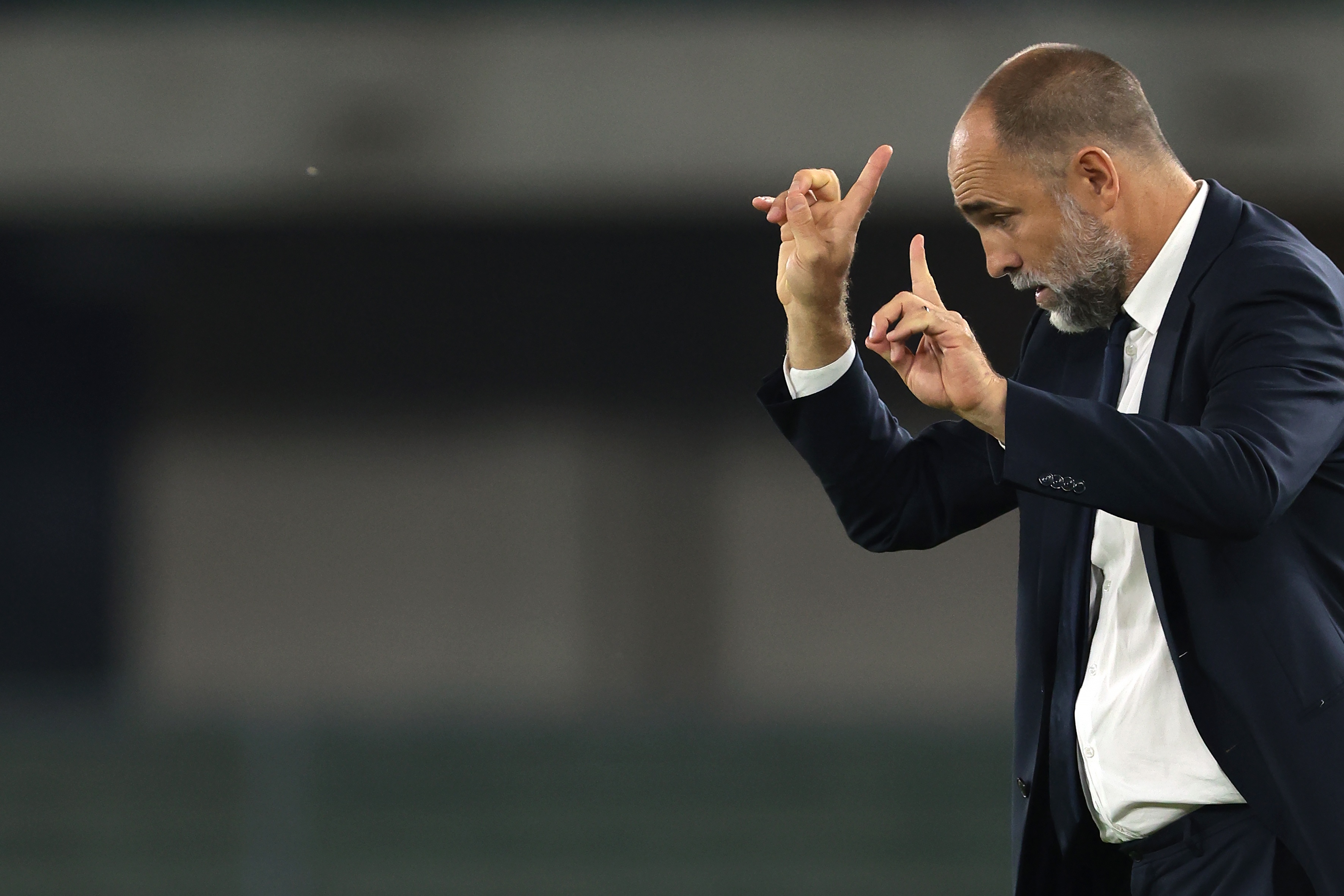 永远怀有特, 文等豪门, 您与图多尔 永远怀有特, 文等豪门, 您与图多尔